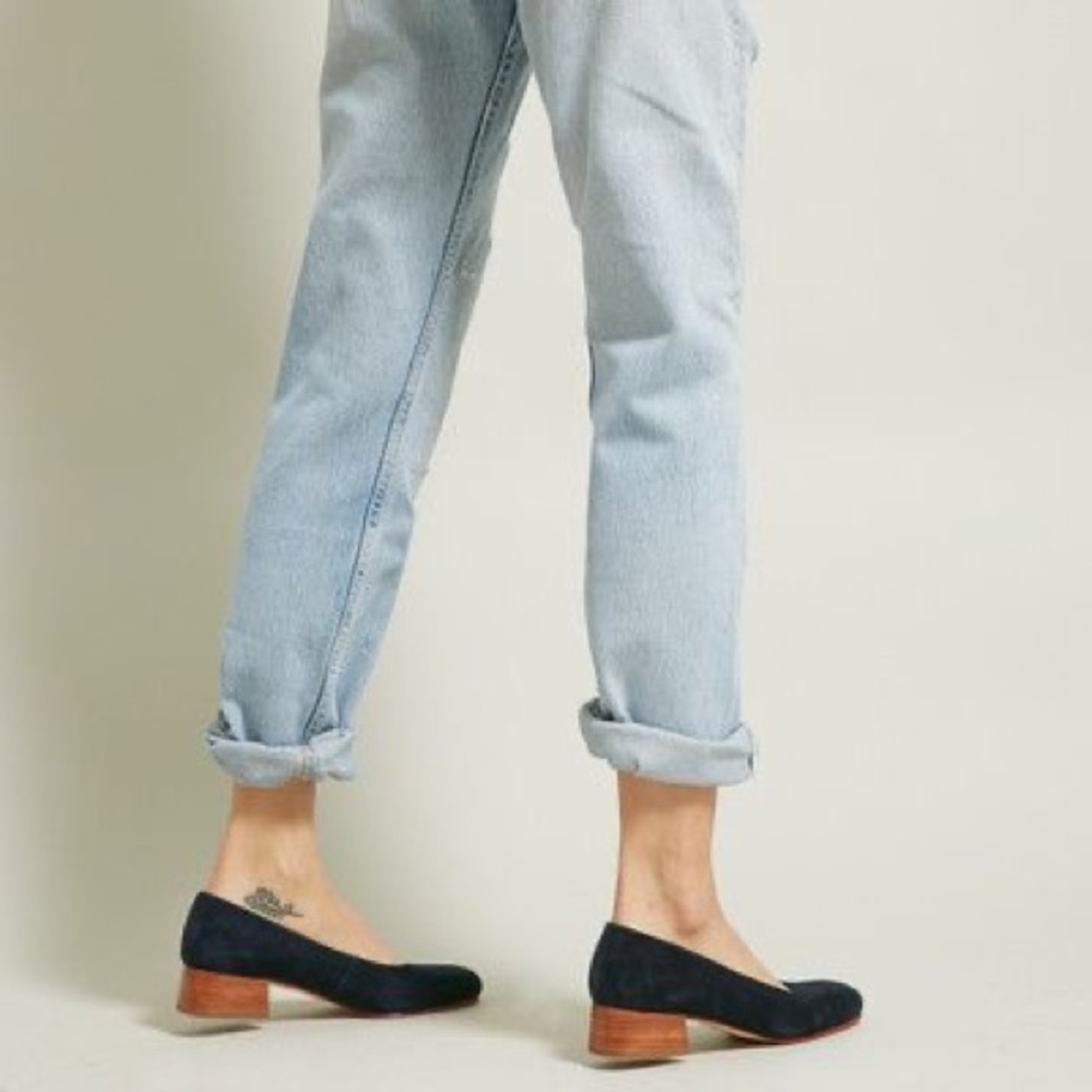 *SOLD* No.6 Frankie Pump in Navy Suede - Picture 8 of 12